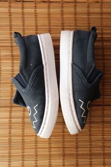 тапочки домашние детские купить: Детские слипоны CoolClub by Smyk Размер 24 Состояние идеальное Есть — 16