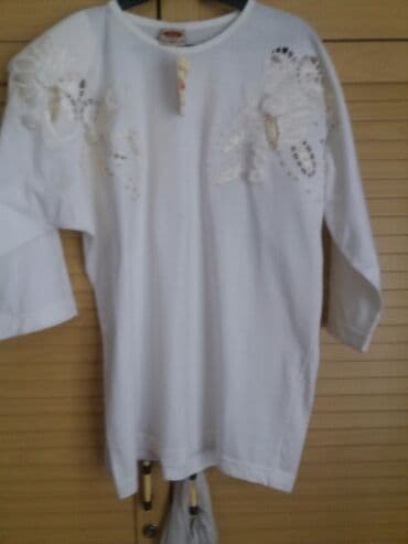 белые блузки женские: Кофта женская,нарядная, цвет белая, разме 52-54. Новая, цена 500 — 3