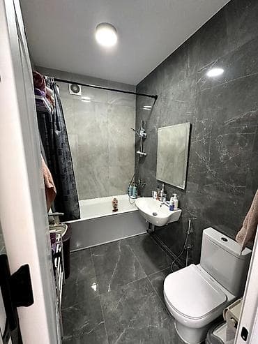 застройщики: 2 комнаты, 79 м² — 4