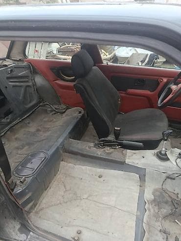 временная: BMW 3 series: 1986 г., 1.8 л, Механика, Бензин, Купе — 5