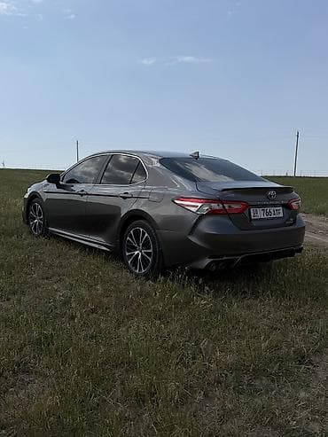 Toyota Camry: 2020 г., 2.5 л, Вариатор, Гибрид, Седан — 3