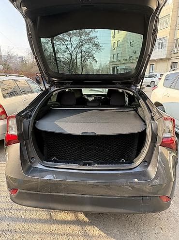 Toyota: Toyota Prius: 2019 г., 1.8 л, Автомат, Гибрид — 9