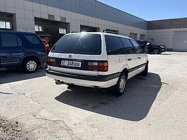 kia soltes: Volkswagen Passat Variant: 1992 г., 1.8 л, Механика, Бензин, Универсал — 4