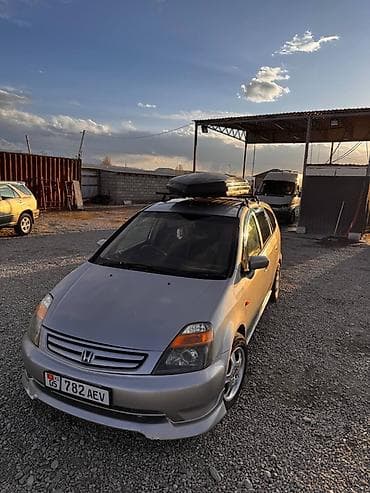 Honda Stream: 2002 г., 2 л, Типтроник, Газ, Универсал