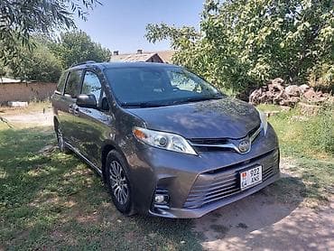 абхаз авто машины: Toyota Sienna: 2019 г., 3.5 л, Автомат, Бензин, Минивэн — 1