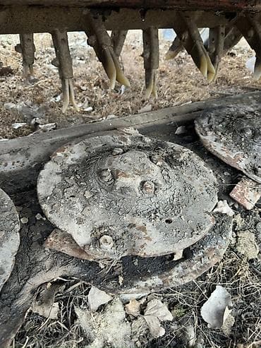 диски оленьи рога: Косилка-плющилка прицепная, дисковая, с центрально-осевым поворотом — 3