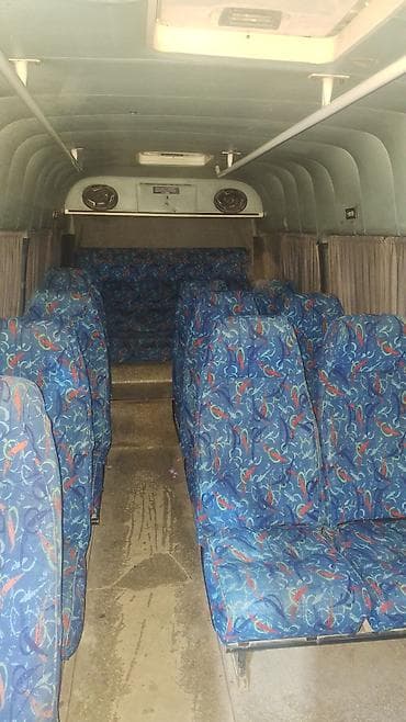 сидения на спиринтер: Mercedes-Benz Спринтер: 2002 г., 2.9 л, Ручные, Дизель, Бус — 6