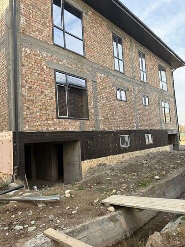 земельный дом г ош: Таунхаус, 160 кв. м, 5 бөлмө, Кыймылсыз мүлк агенттиги, ПСО (өз алдынча бүтүрүү) — 14