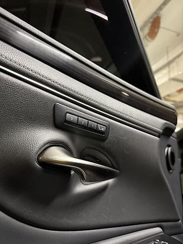 step 2: Lexus ES: 2019 г., 2.5 л, Автомат, Гибрид, Седан — 9
