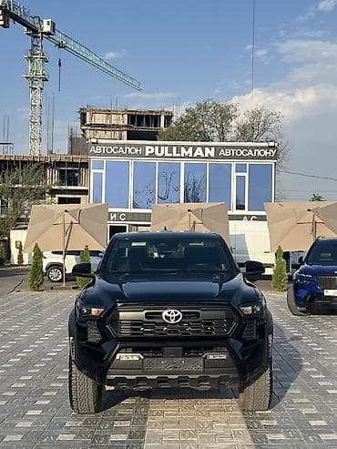 e34 4 4: Toyota Tacoma: 2025 г., 2.4 л, Автомат, Бензин, Пикап — 1