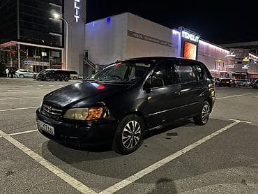 ф 10: Toyota Ipsum: 1996 г., 2 л, Автомат, Бензин, Минивэн — 8