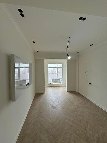 салор: 2 комнаты, 72 м², Элитка, 4 этаж, Евроремонт — 9