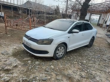 Volkswagen: Volkswagen Polo: 2013 г., Механика, Бензин, Седан — 3