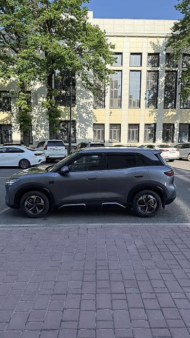BYD: BYD Yuan Up: 2025 г., Автомат, Электромобиль, Кроссовер — 3