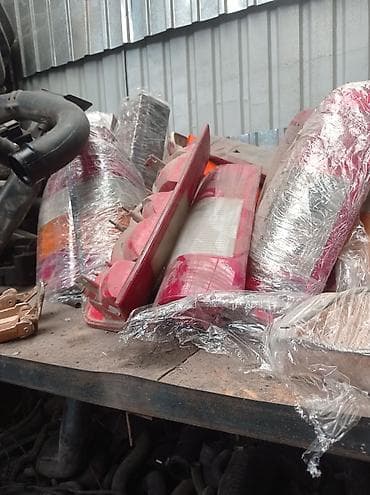 Продается задние стопы на спринтер сди тди и на Фольксваген Лт 35 есть at lalafo.kg Продается задние стопы на спринтер сди тди и на Фольксваген Лт 35 есть