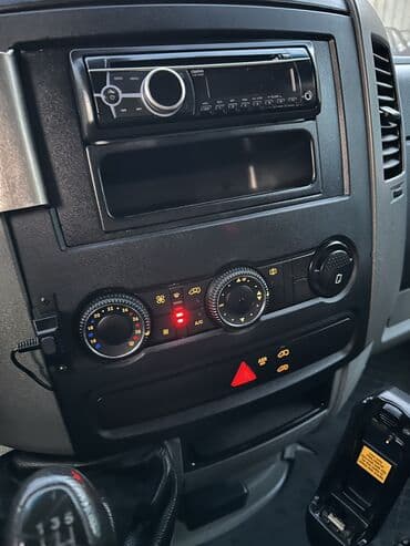 обмен на авто с доплатой: Mercedes-Benz Спринтер: 2010 г., 2.2 л, Механика, Дизель, Бус — 8