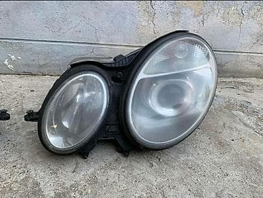 замена стекла авто: Передняя оптика на Mercedes Benz e211 — 3