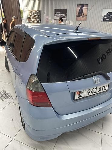 кia 7: Honda Jazz: 2003 г., 1.3 л, Механика, Бензин, Хэтчбэк — 5