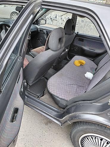 mazda cronos машина: Mazda 323: 1992 г., 1.6 л, Автомат, Бензин, Седан — 10