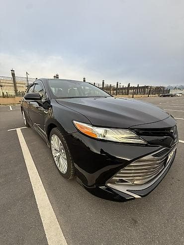 5: Toyota Camry: 2020 г., Автомат, Гибрид, Седан — 8