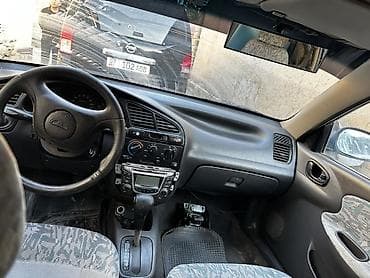 Daewoo Lanos: 1997 г., 1.5 л, Автомат, Бензин, Седан — 2