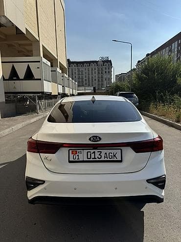 зима 13: Kia K3: 2021 г., 1.6 л, Вариатор, Бензин, Седан — 2