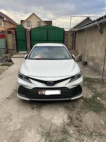 byd e2 2022: Toyota Camry: 2022 г., Вариатор, Гибрид, Седан — 1