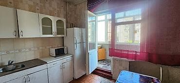 Кыймылсыз мүлк: 1 бөлмө, Менчик ээси, Чогуу жашоосу жок, Толугу менен эмереги бар — 1