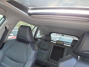 byd e5: Toyota RAV4: 2022 г., 2.5 л, Гибрид, Кроссовер — 8