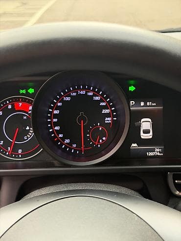 geely galaxy e5: Hyundai Avante: 2021 г., Автомат, Седан — 10