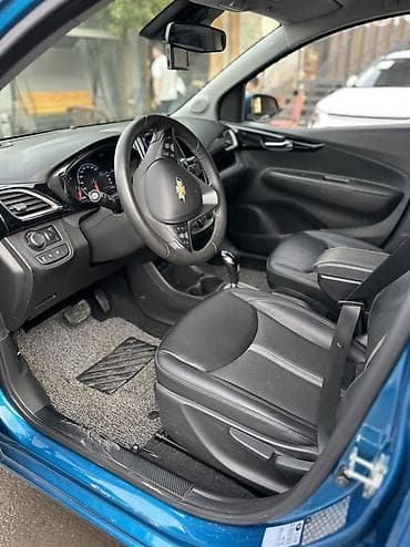 1: Chevrolet Spark: 2019 г., 1 л, Автомат, Бензин, Хэтчбэк — 10