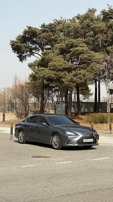 Lexus: Lexus ES: 2019 г., 2.5 л, Вариатор, Гибрид, Седан — 3