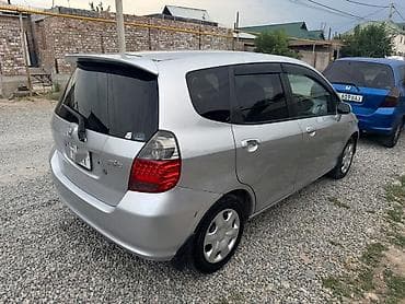 infinity qx: Honda Fit: 2002 г., 1.3 л, Вариатор, Бензин, Хэтчбэк — 2