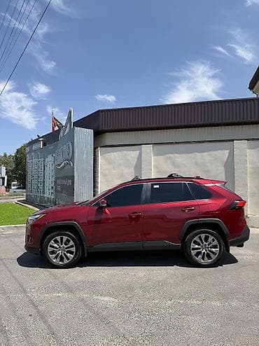 Транспорт: Toyota RAV4: 2022 г., 2.5 л, Автомат, Бензин, Кроссовер — 3