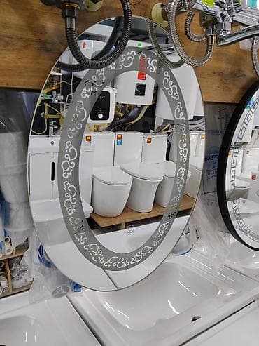 Овальное настенное зеркало для ванной комнаты с матированным at lalafo.kg Овальное настенное зеркало для ванной комнаты с матированным