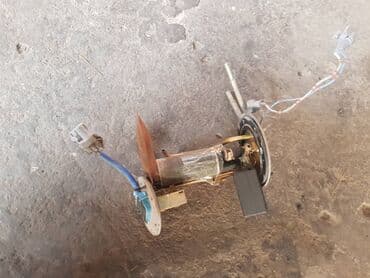 Toyota Land Cruiser 100 Бензостанция, Тойота Ленд Крузер 100