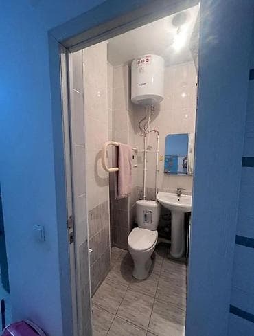 1 комната, 35 м², 5 мкр Индивидуалка, 2 этаж — 8