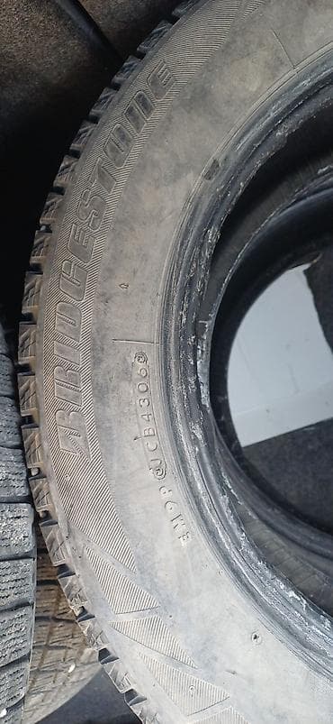 revo: Шины 175 / 65 / R 14, Зима, Комплект, Япония, Bridgestone — 3