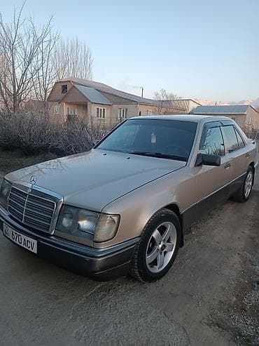 lexus nx 200: Mercedes-Benz E-Class: 1993 г., 2.2 л, Автомат, Бензин, Седан — 2