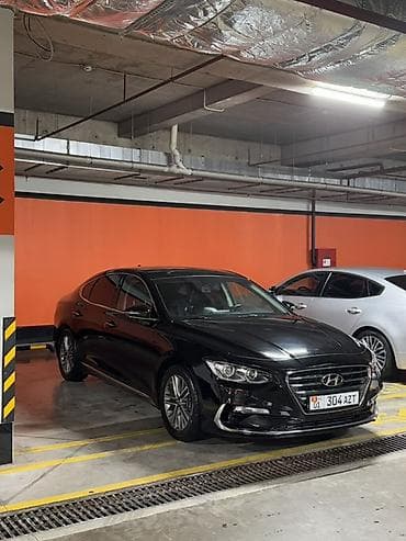 ниже: Hyundai Grandeur: 2019 г., 3 л, Автомат, Газ, Седан — 3
