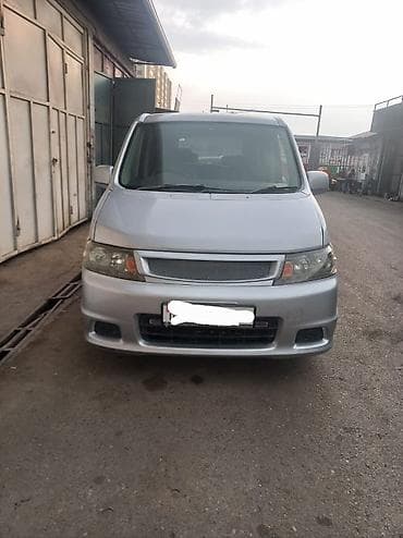 Honda Stepwgn: 2003 г., Бензин