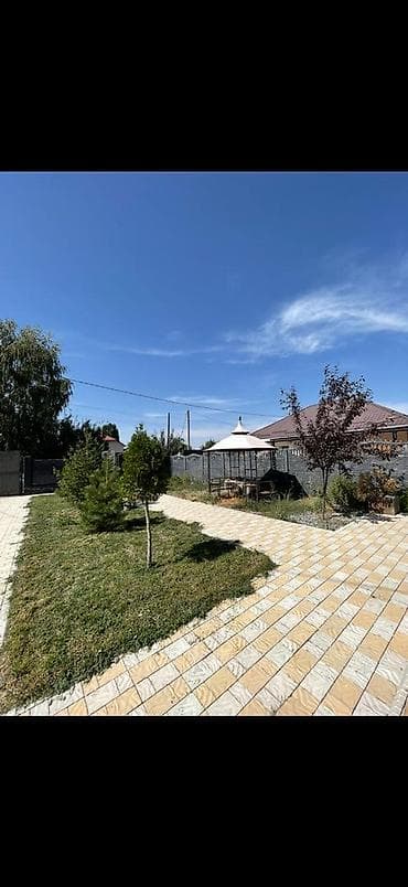 Дома: 150 м², 4 комнаты — 9