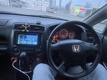 Транспорт: Honda Stream: 2003 г., 2 л, Типтроник, Бензин, Универсал — 6
