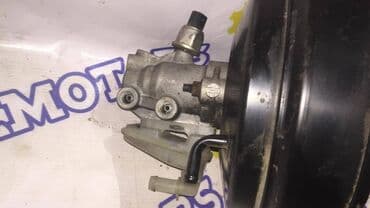 система форсунок: Nissan Murano 2006 год, тормозной вакуум с цилиндром — 2