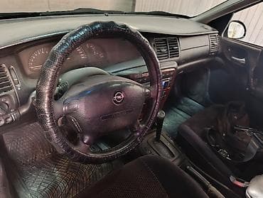 lexus ls400: Opel Vectra: 1999 г., 1.8 л, Автомат, Бензин, Лифтбек — 5