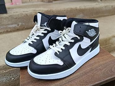 toot обувь бишкек: Мужские кроссовки, 40.5, Air Jordan, Новый, цвет - Черный, Самовывоз — 4