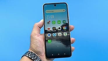 infinix zero 30 купить: Infinix Smart 9 HD, Б/у, 128 ГБ, цвет - Желтый, 2 SIM — 2