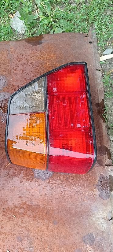 Задний левый стоп-сигнал Volkswagen 1990 г., Б/у, Аналог, Германия at lalafo.kg Задний левый стоп-сигнал Volkswagen 1990 г., Б/у, Аналог, Германия