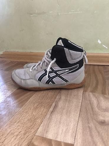 Мужская обувь: Мужские кроссовки, 35, Asics, Б/у, цвет - Серый — 2