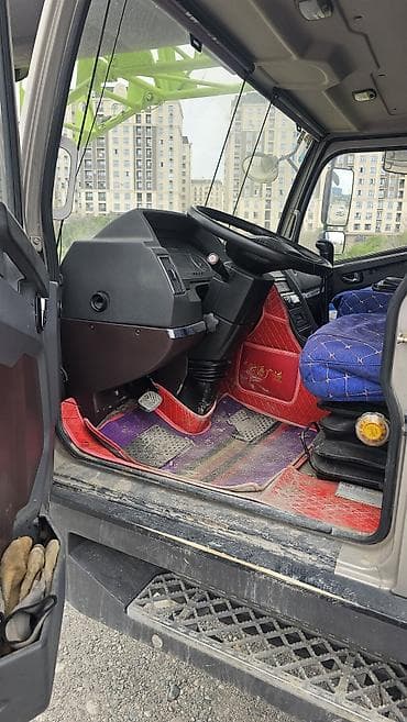 Дом и сад: Автокран, Zoomlion, 2019 г., от 30 м — 4